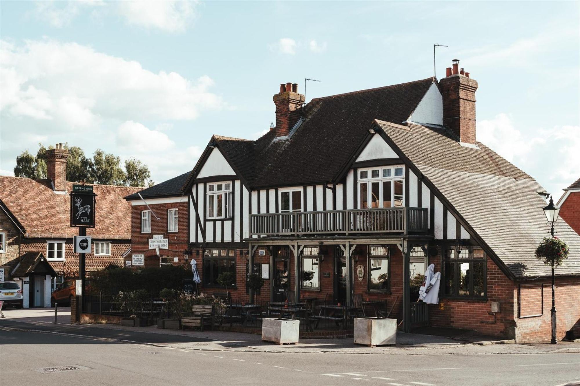 The White Hart Wadhurst ภายนอก รูปภาพ